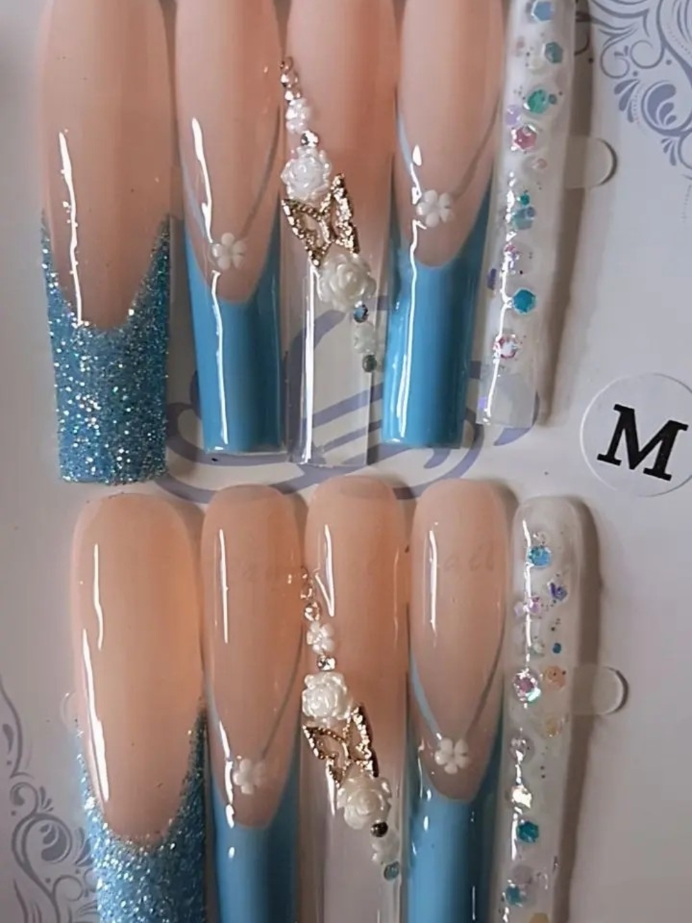 Blue Floral Accent Press-On Nail Set
